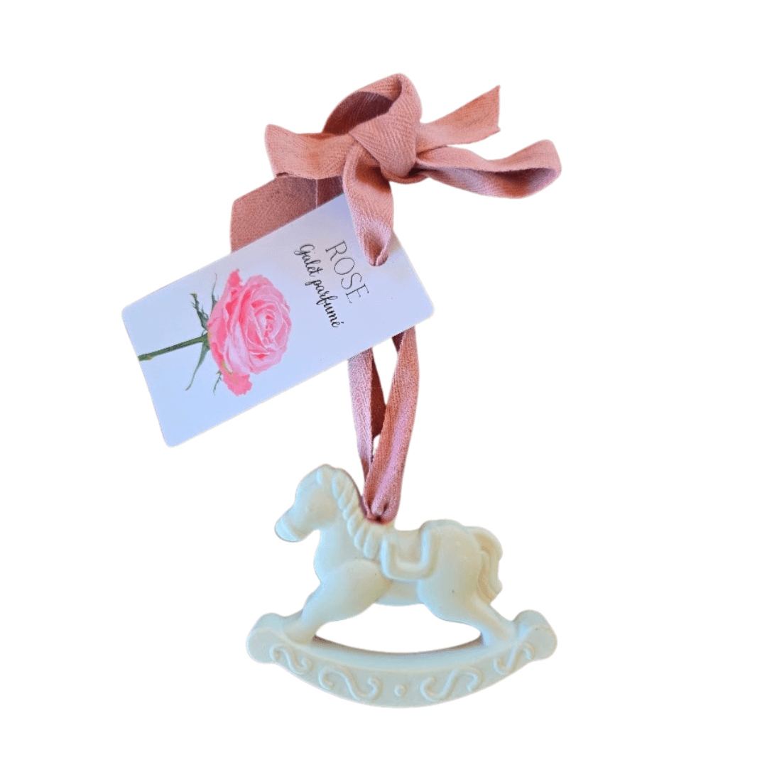 diffuseur en plâtre en forme de cheval parfum rose / The Soap Lab