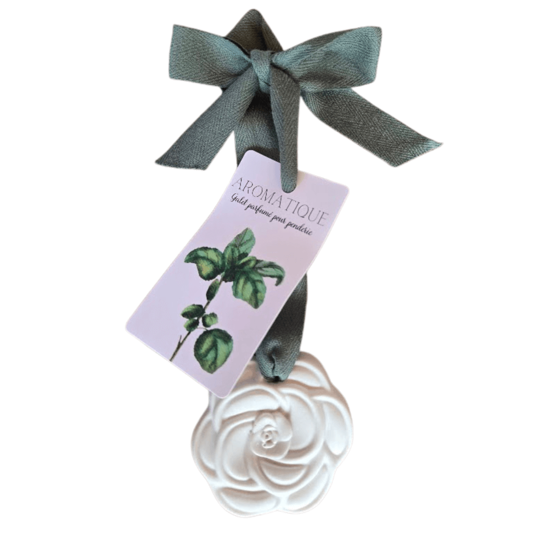 diffuseur en plâtre en forme de fleur parfum aromatique / The Soap Lab