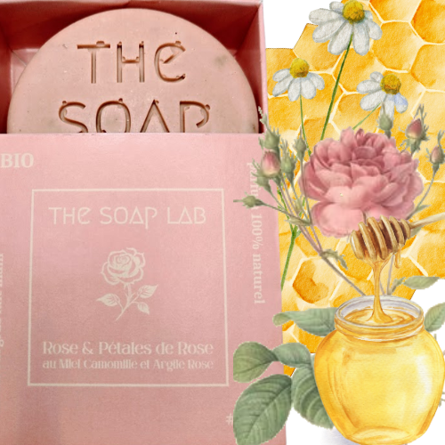 savon rose The Soap Lab dans sa boîte en carton mi-ouverte