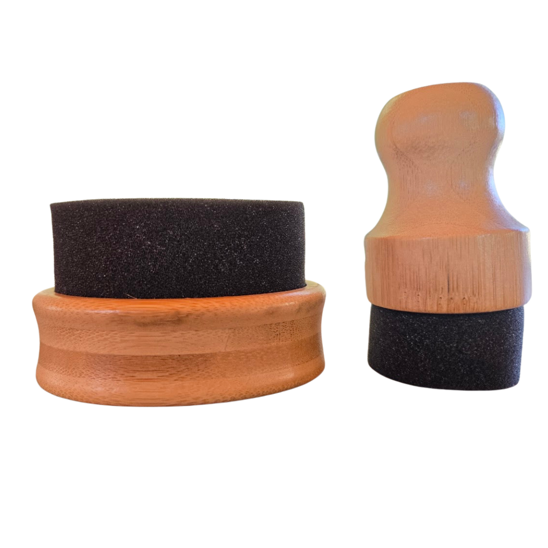 Applicateur d'huile pour meubles / Bois et mousse